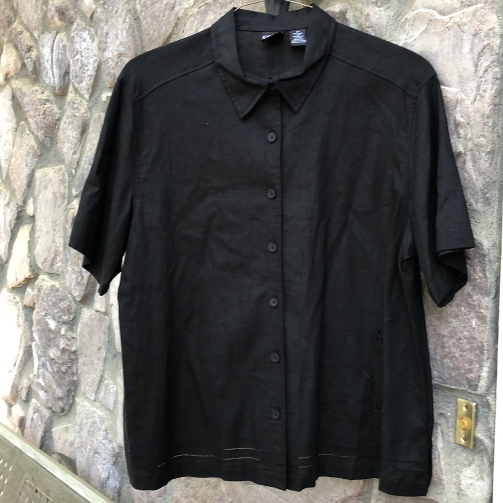 Erika Woman Linen Blend Button-Up Blouse Size 2X